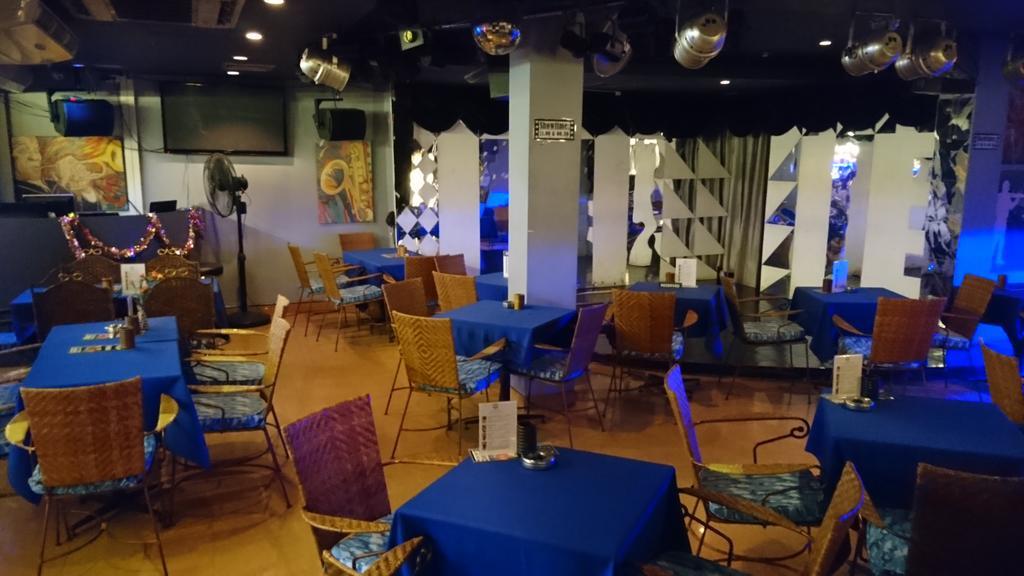 Le Cafe Royale Hotell Pattaya Exteriör bild